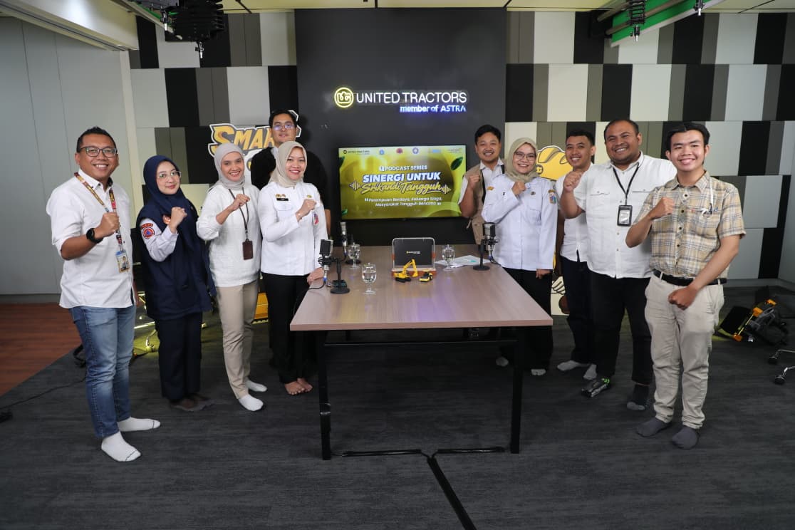 Bersama United Tractor Corporate University melaksanakan kegiatan Podcast SOBAT ASIK Episode 40