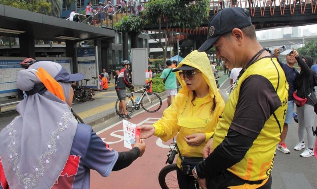 Kegiatan Olahraga Bersepeda Bersama dan Sosialisasi Jakarta Siaga 112 pada Hari Bebas Kendaraan Bermotor (HBKB)