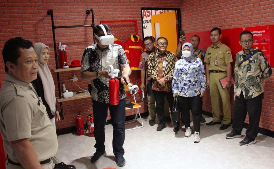 Menerima Kunjungan dari DPRD dan BPBD Kota Yogyakarta beserta Jajaran di Kantor BPBD DKI Jakarta