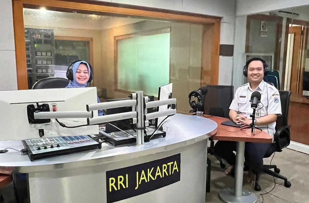 Talk Show RRI 'Lintas Jakarta Siang' di Radio Republik Indonesia (RRI) Jakarta