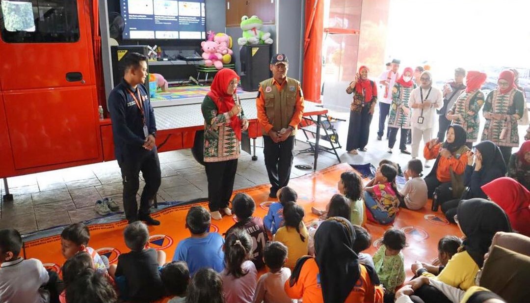 Layanan Dukungan Psikososial (LPD) bagi Penyintas Pasca Kebakaran di Halaman Kantor Wali Kota Jakarta Pusat