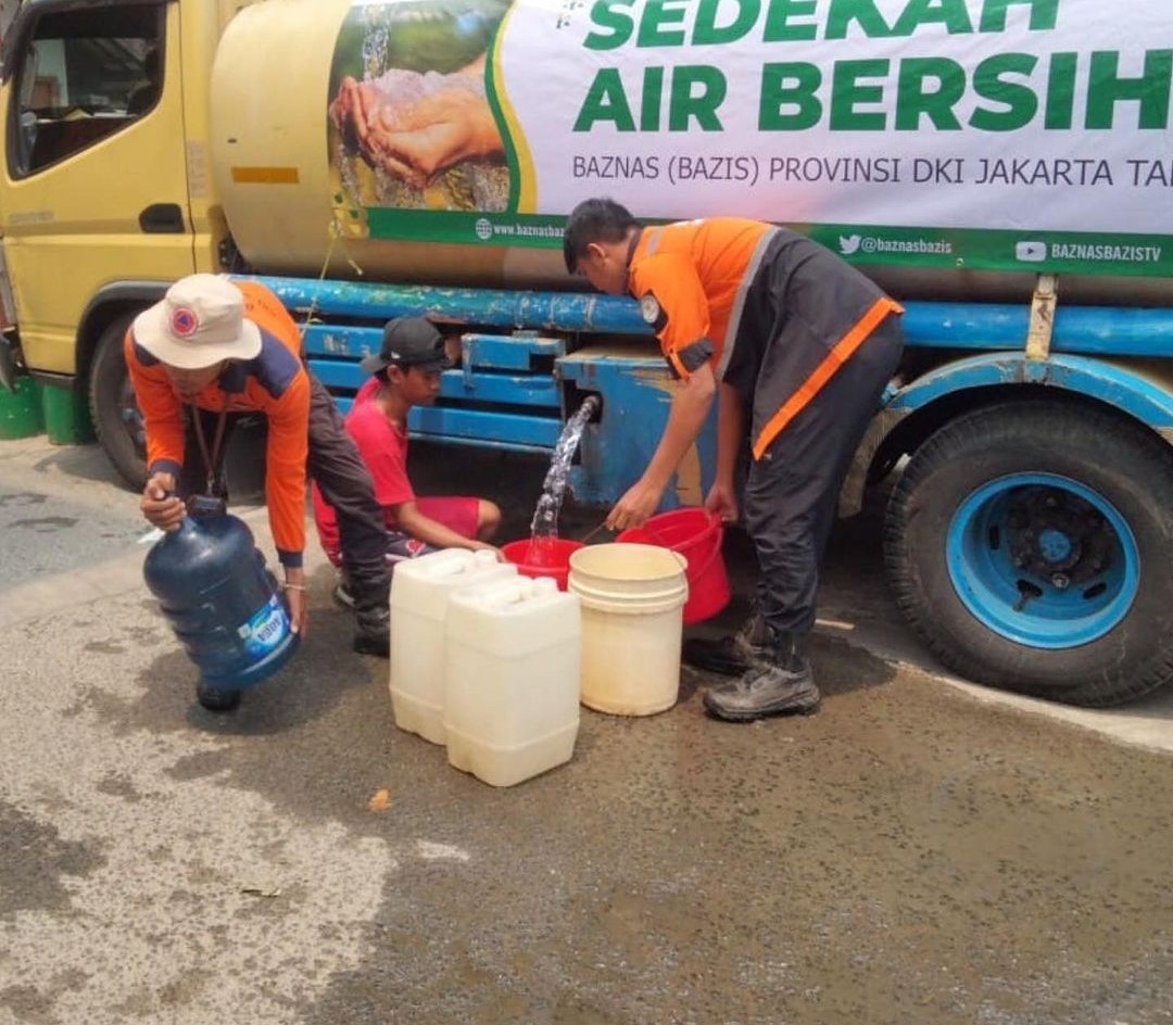 Pemantauan Wilayah terkait Kekeringan dan Kekurangan Air serta Pendistribusian Air Bersih
