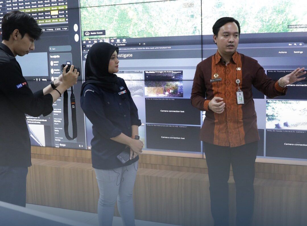 Wawancara Jurnalis dari Radio RRI PRO 3 di Kantor BPBD DKI Jakarta