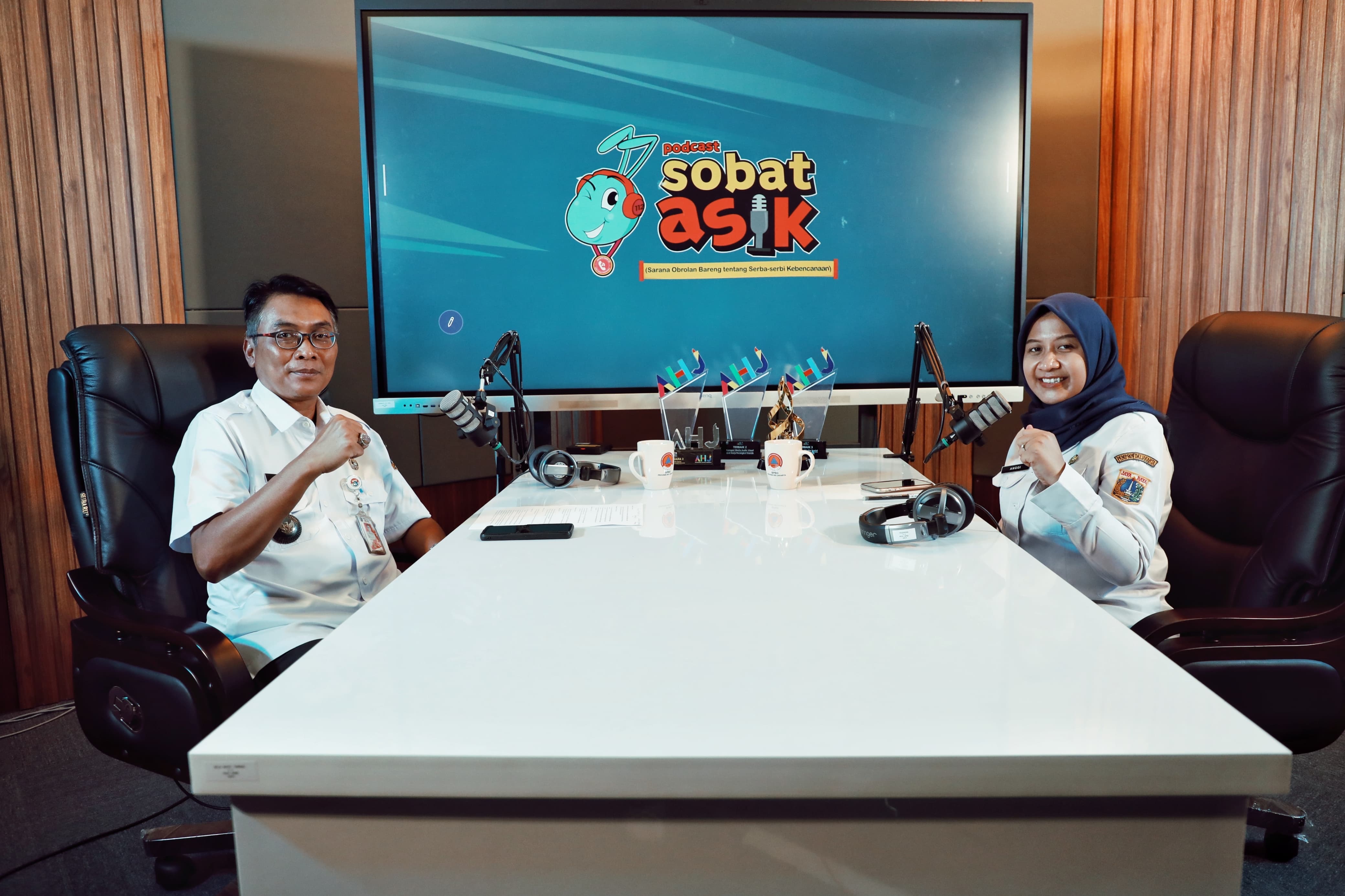 Podcast SOBAT ASIK Eps. 20 dengan tema Serba-serbi Kebencanaan di Kelurahan Cililitan