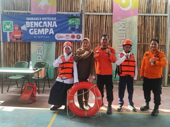 Sosialisasi dan Simulasi Kesiapsiagaan Menghadapi Bencana