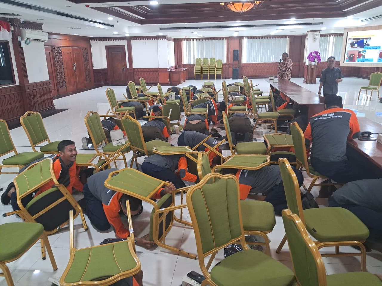 Peningkatan Kapasitas Penanggulangan Bencana pada Fasilitas Publik dan Gedung