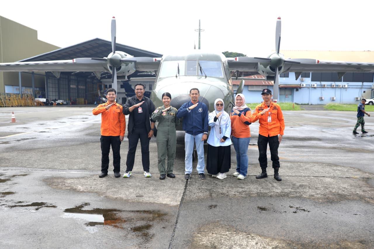 Pemprov DKI Jakarta melalui BPBD DKI Jakarta melaksanakan Operasi Modifikasi Cuaca (OMC) hari kedua