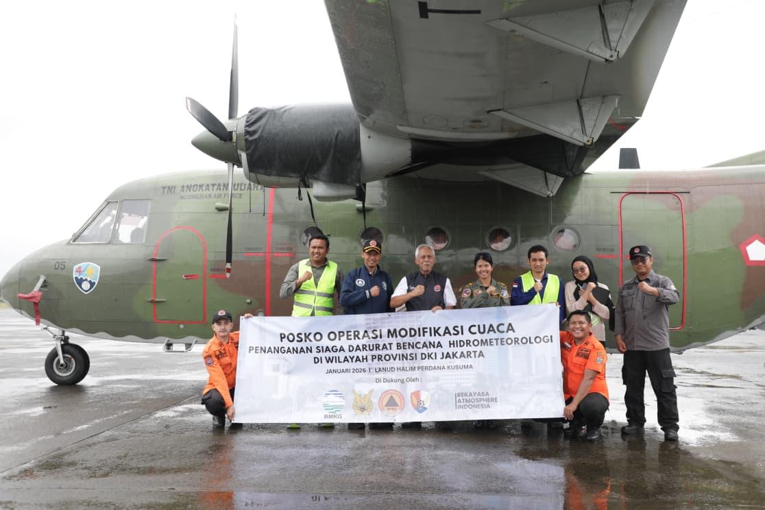 Pemprov DKI Jakarta Lanjutkan Operasi Modifikasi Cuaca Hari Keenam