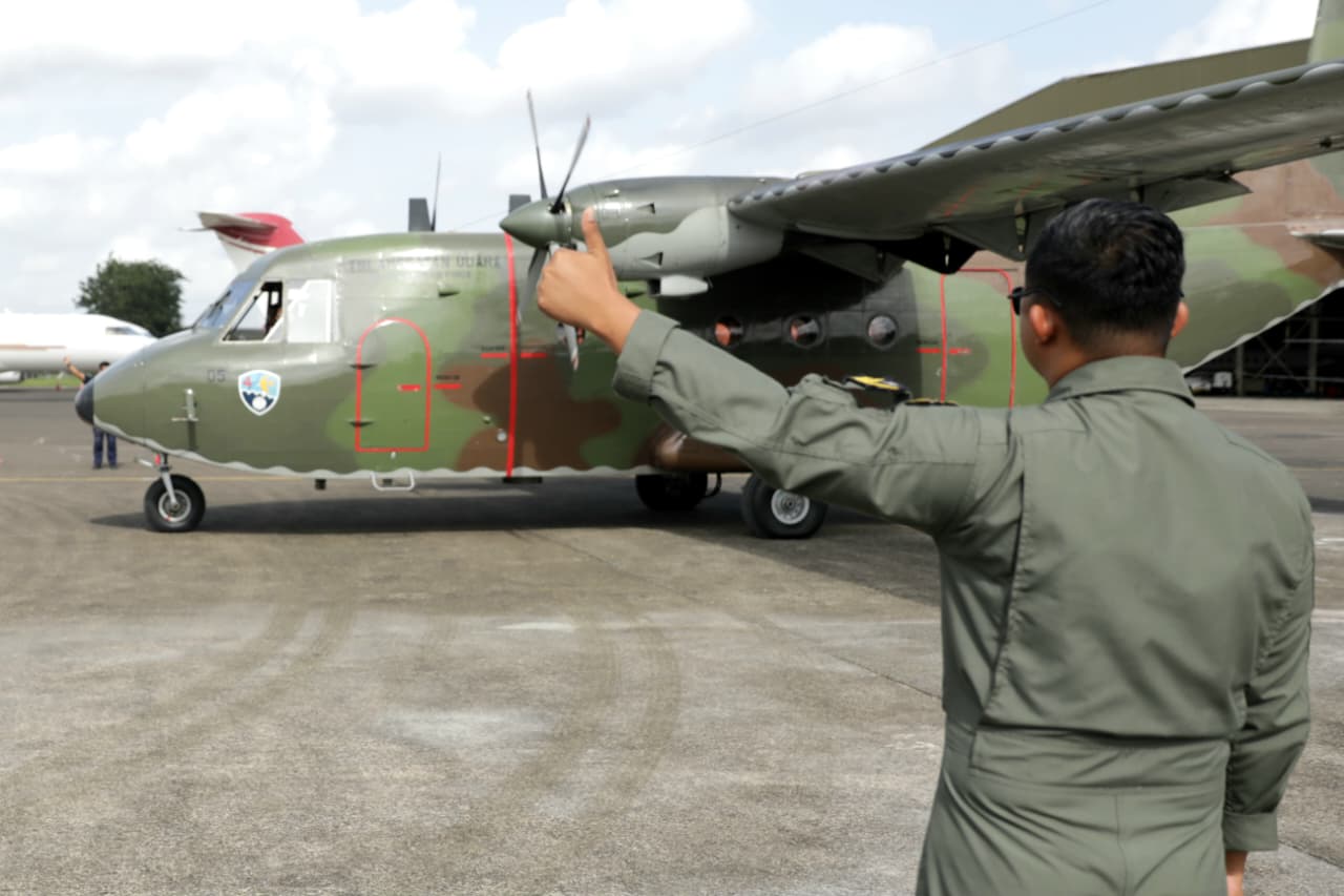 Pemprov DKI Jakarta melalui BPBD DKI Jakarta melaksanakan Operasi Modifikasi Cuaca (OMC) Hari Kesembilan