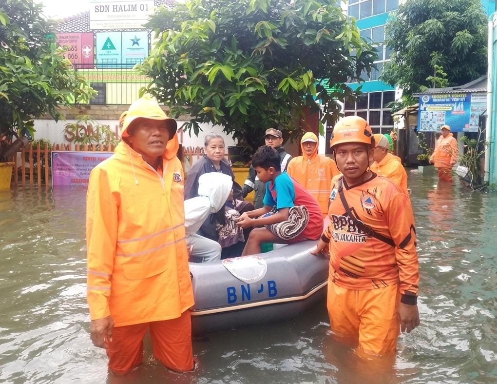 Monitor Kondisi Genangan, Penanganan dan Evakuasi Banjir di Wilayah Terdampak