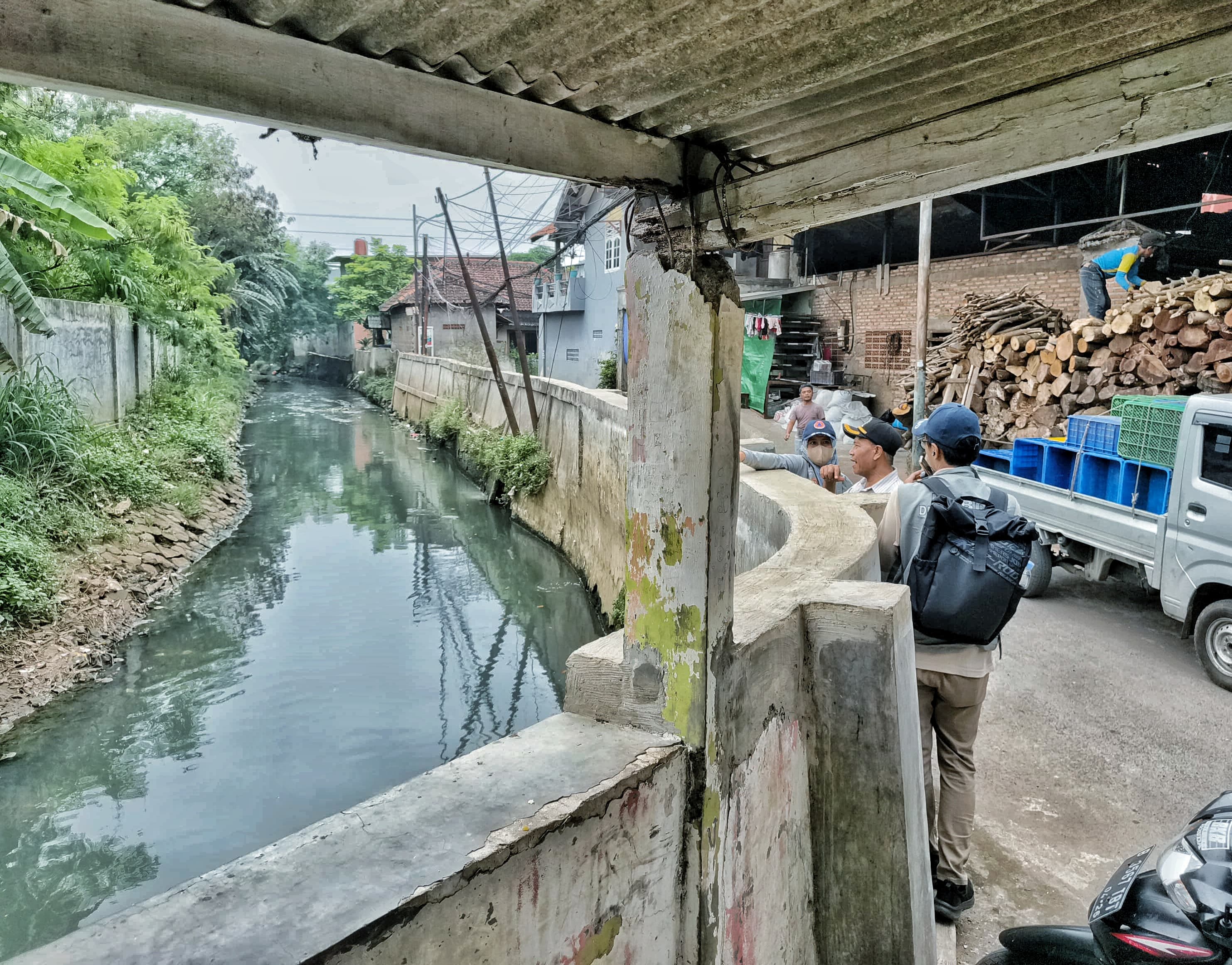 Pengkajian Kebutuhan Pascabencana (JITUPASNA) di wilayah Kelurahan Kelapa Dua Wetan